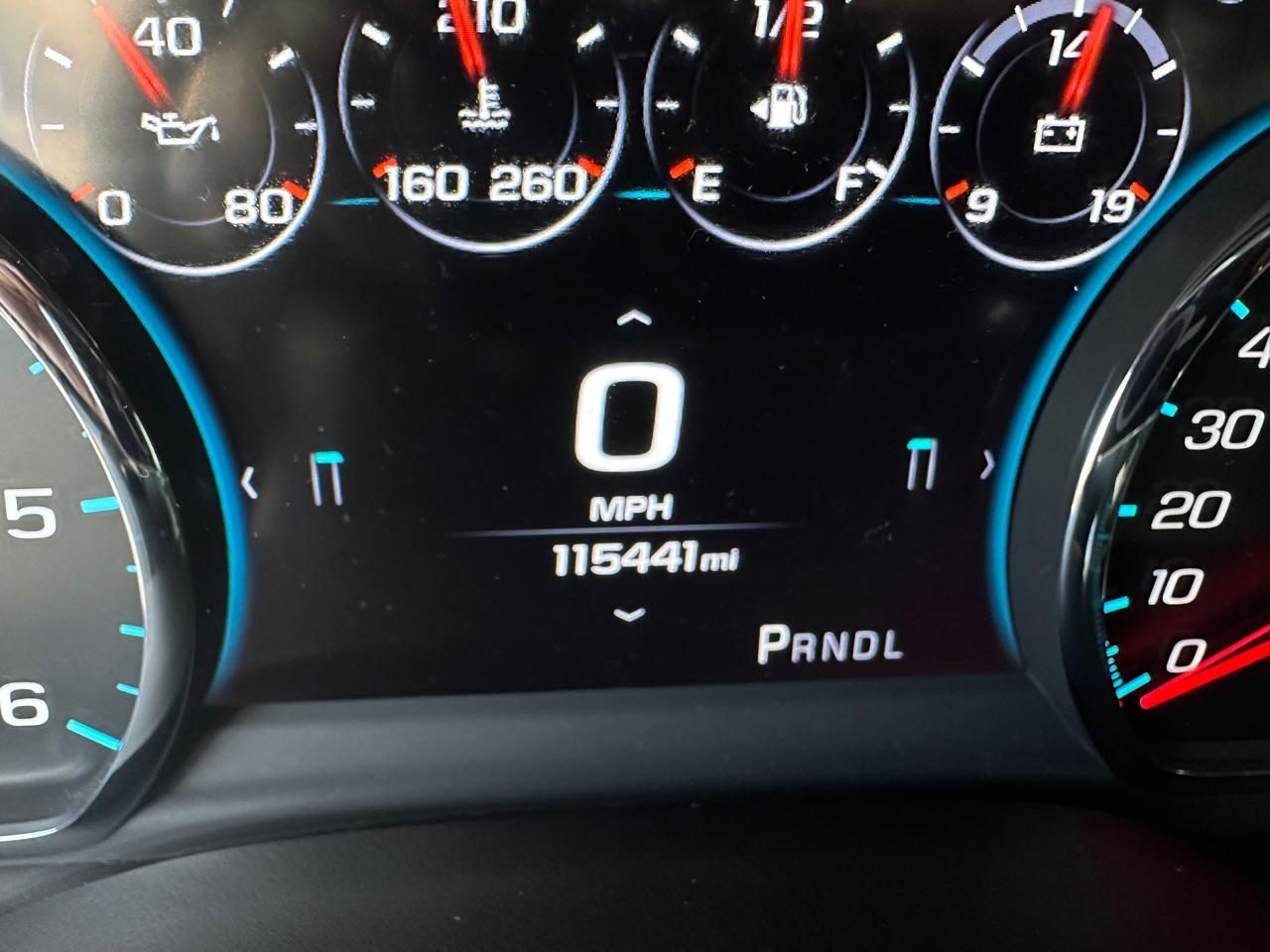 GMC Yukon 4WD 4dr SLT 2017