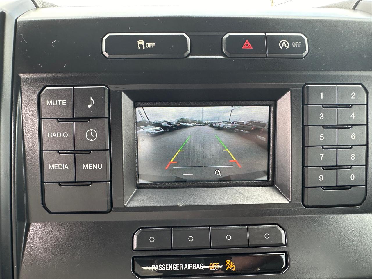 Ford F-150 2WD SuperCrew 145" XL 2020