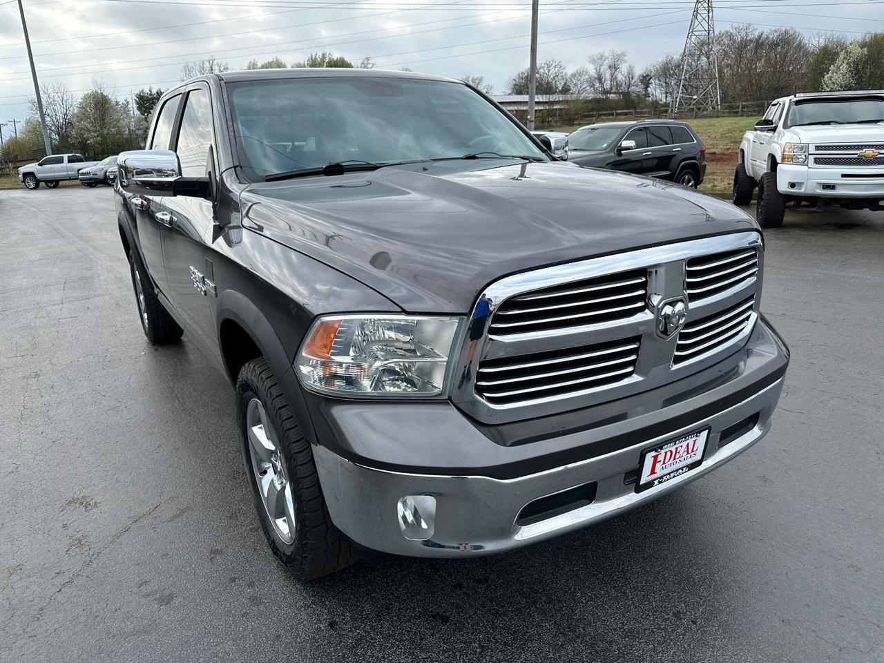 RAM 1500 4WD Crew Cab 140.5" Big Horn 2014