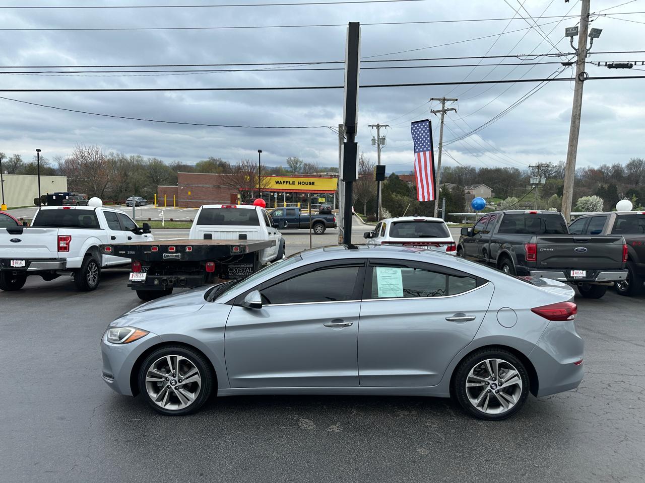 Hyundai Elantra Limited 2.0L Auto PZEV (Alabama) *Ltd Avail* 2017
