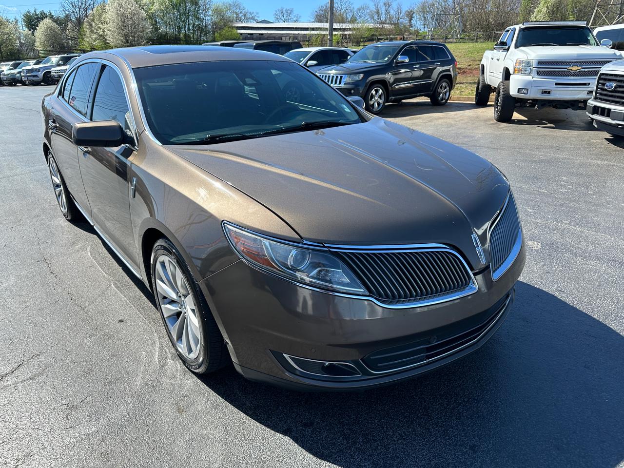 Lincoln MKS 4dr Sdn 3.7L AWD 2016