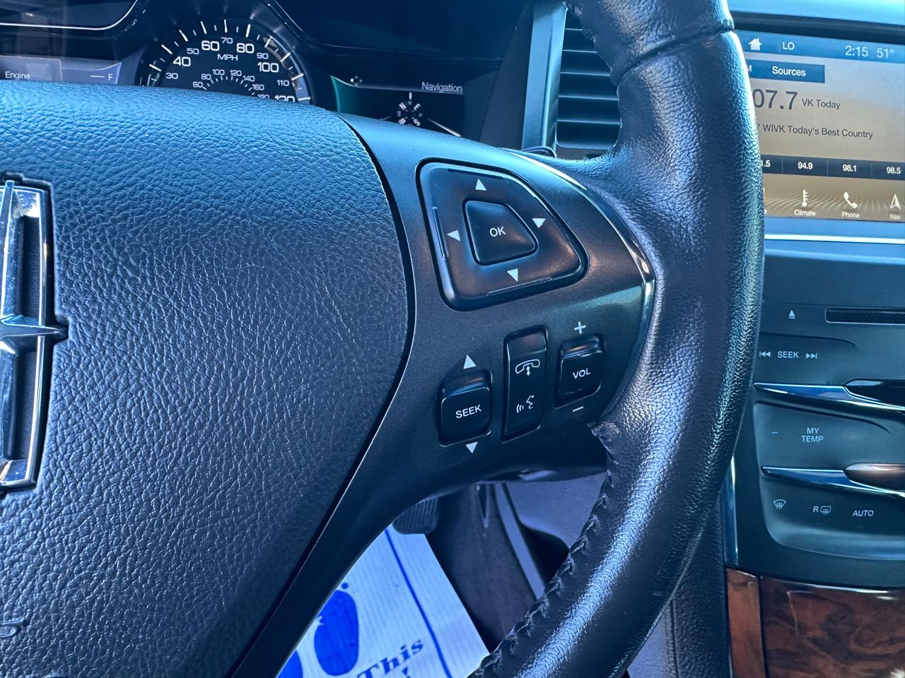 Lincoln MKS 4dr Sdn 3.7L AWD 2016