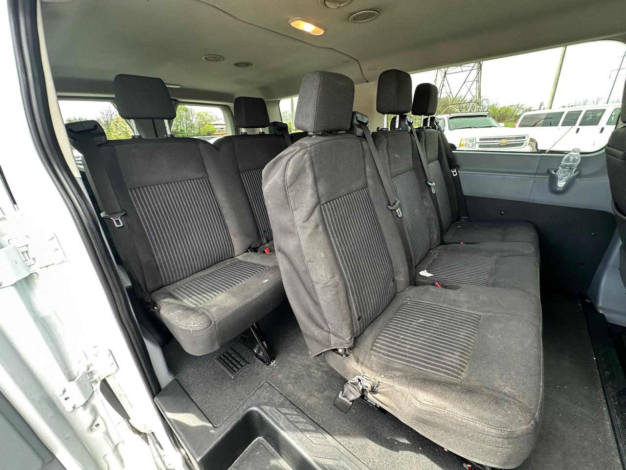 Ford Transit Passenger Wagon T-150 130" Low Roof XLT Swing-Out RH Dr 2018