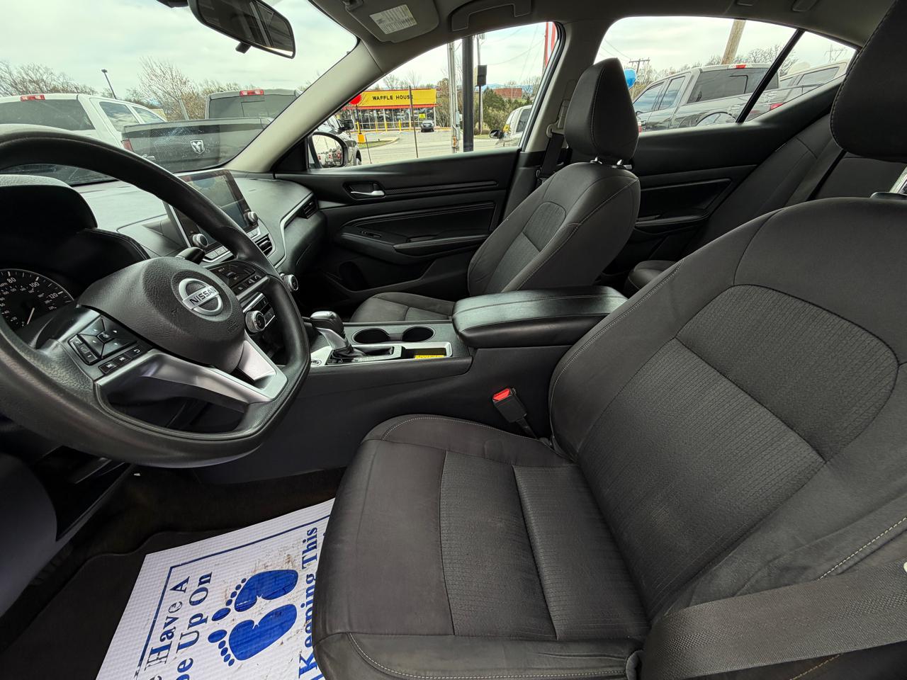 Nissan Altima 2.5 S Sedan 2020