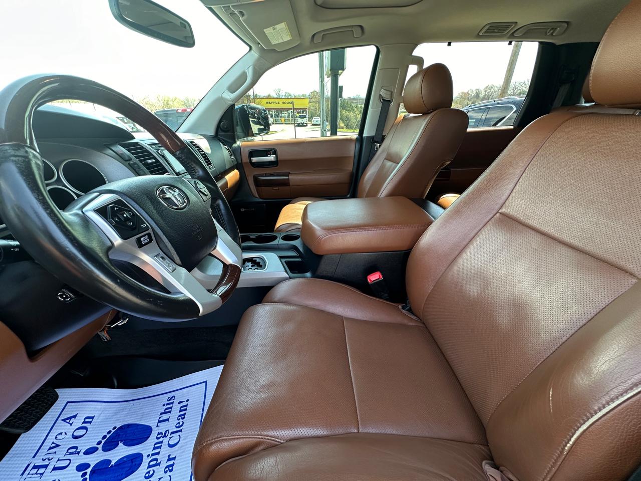 Toyota Sequoia 4WD 5.7L FFV Platinum (Natl) 2016