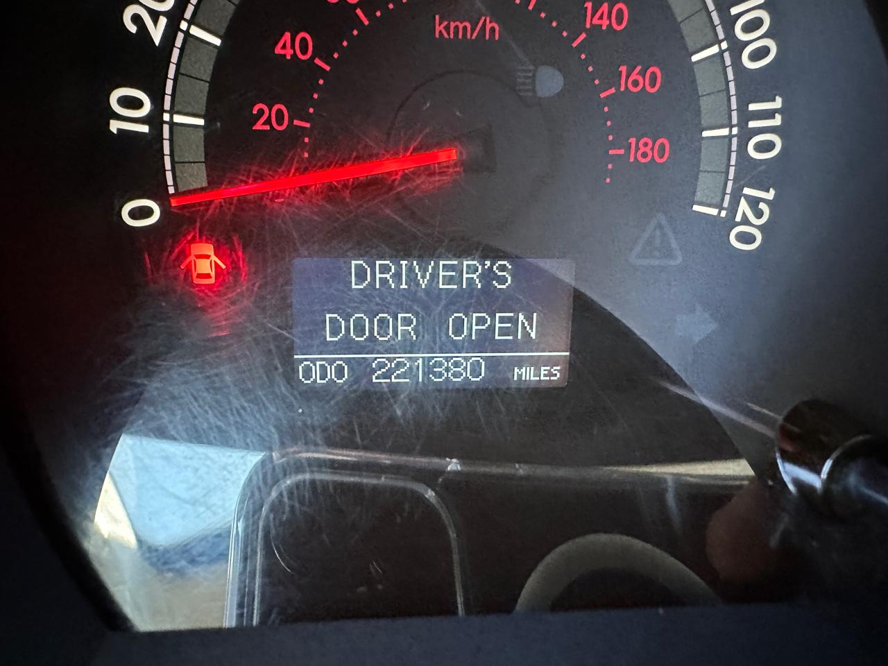 Toyota Sequoia 4WD 5.7L FFV Platinum (Natl) 2016