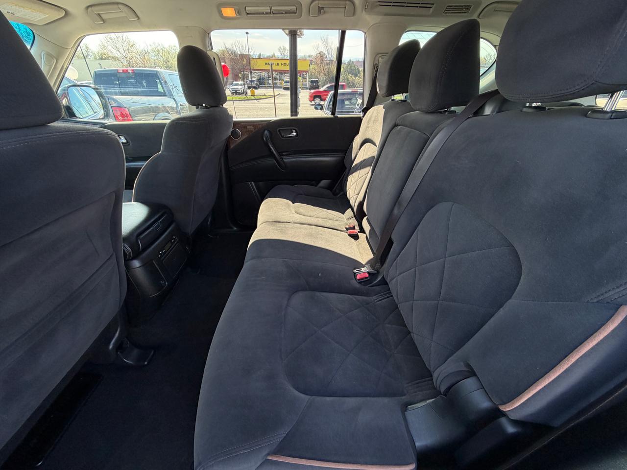 Nissan Armada 4x2 SV 2018