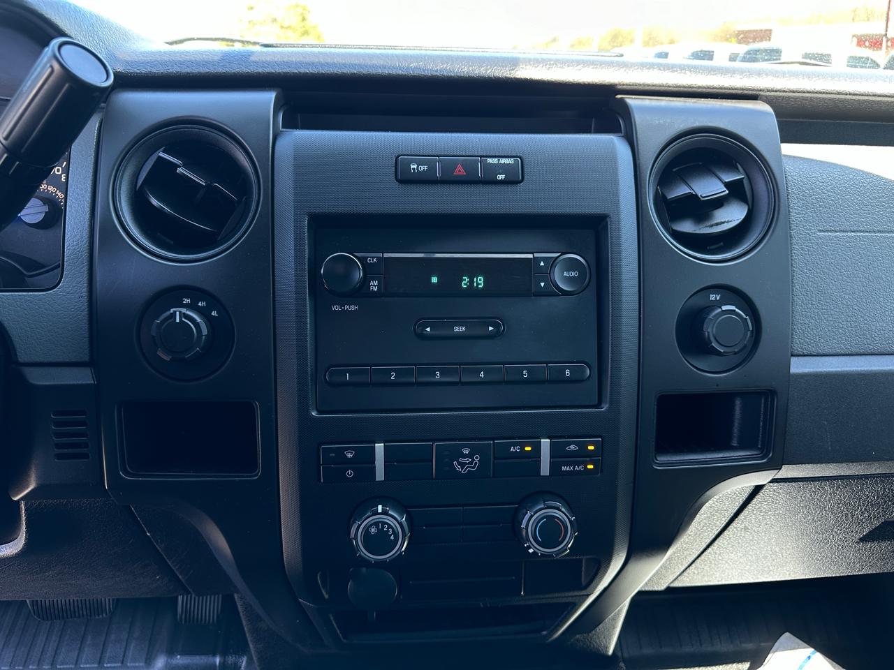 Ford F-150 4WD SuperCab 145" XLT 2014