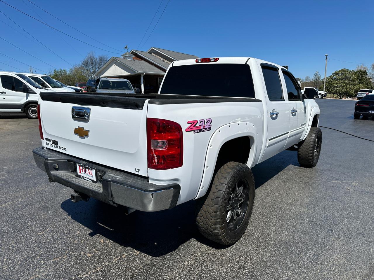 Chevrolet Silverado 1500 4WD Crew Cab 143.5" LT 2012