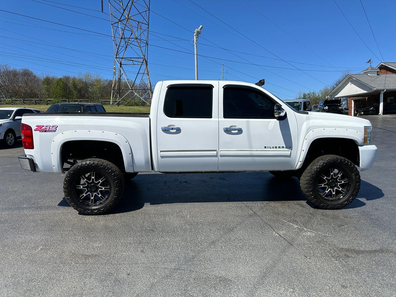 Chevrolet Silverado 1500 4WD Crew Cab 143.5" LT 2012