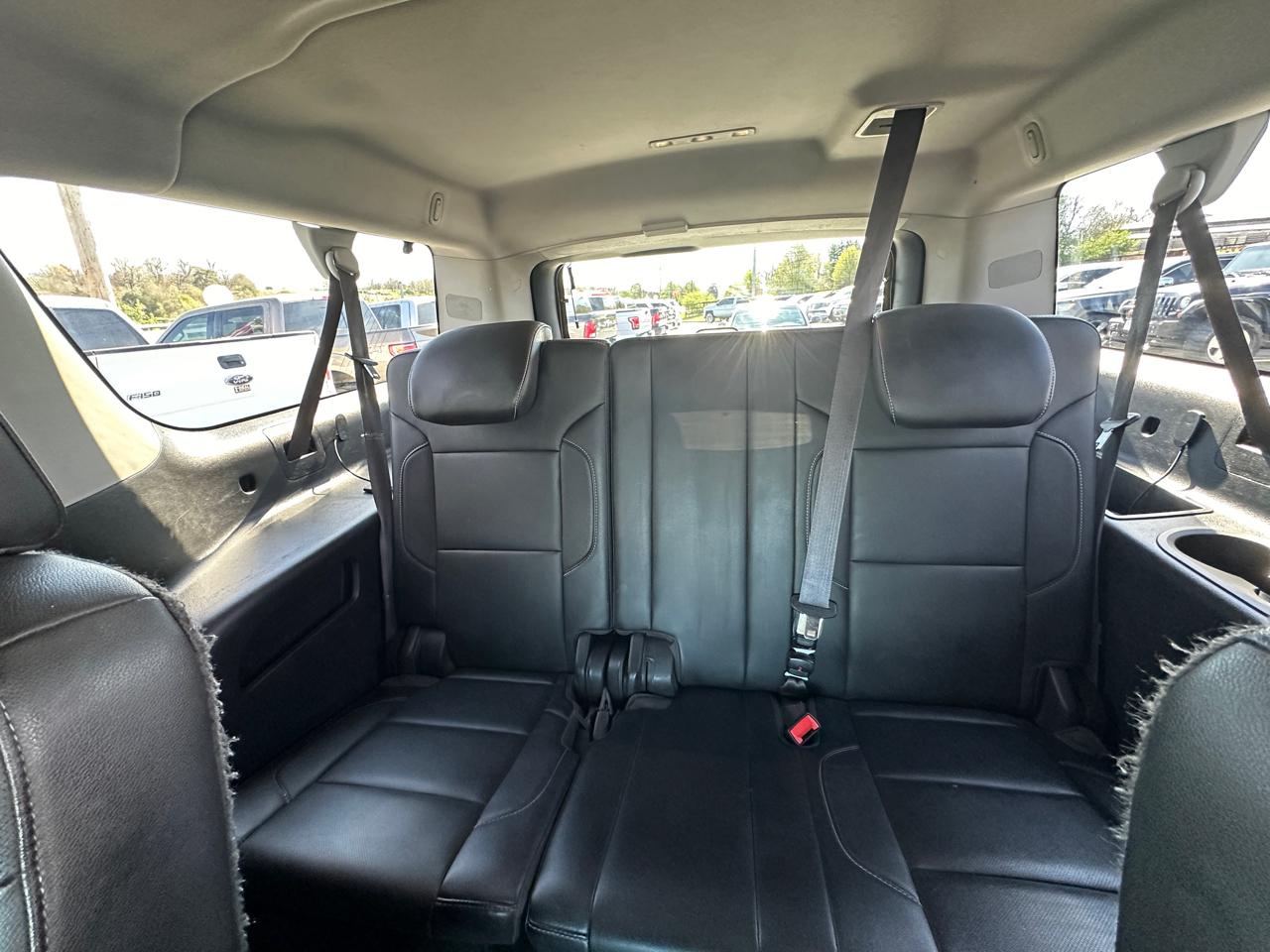 Chevrolet Suburban 4WD 4dr LTZ 2015