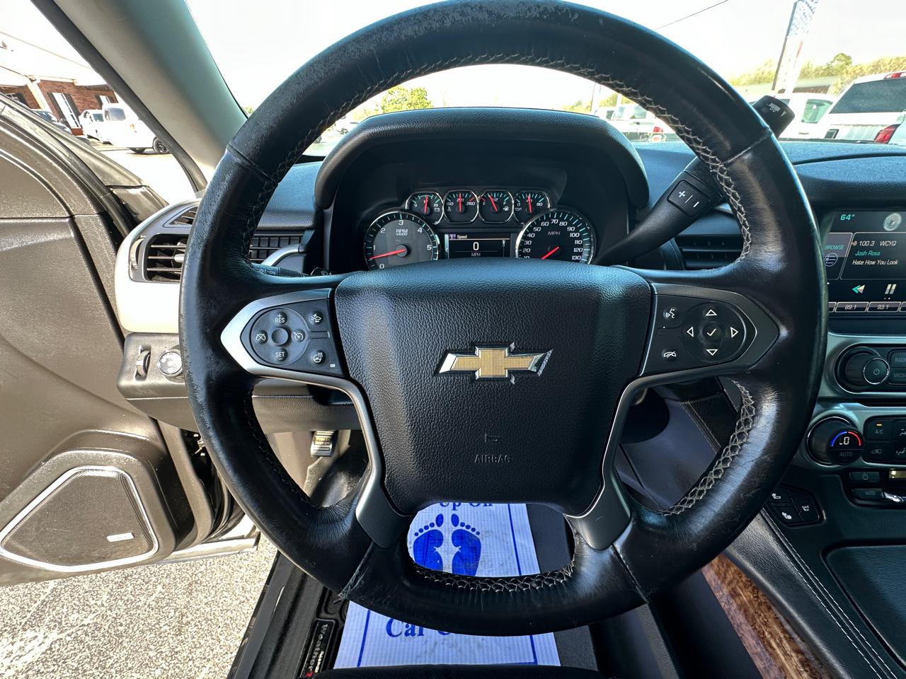 Chevrolet Suburban 4WD 4dr LTZ 2015