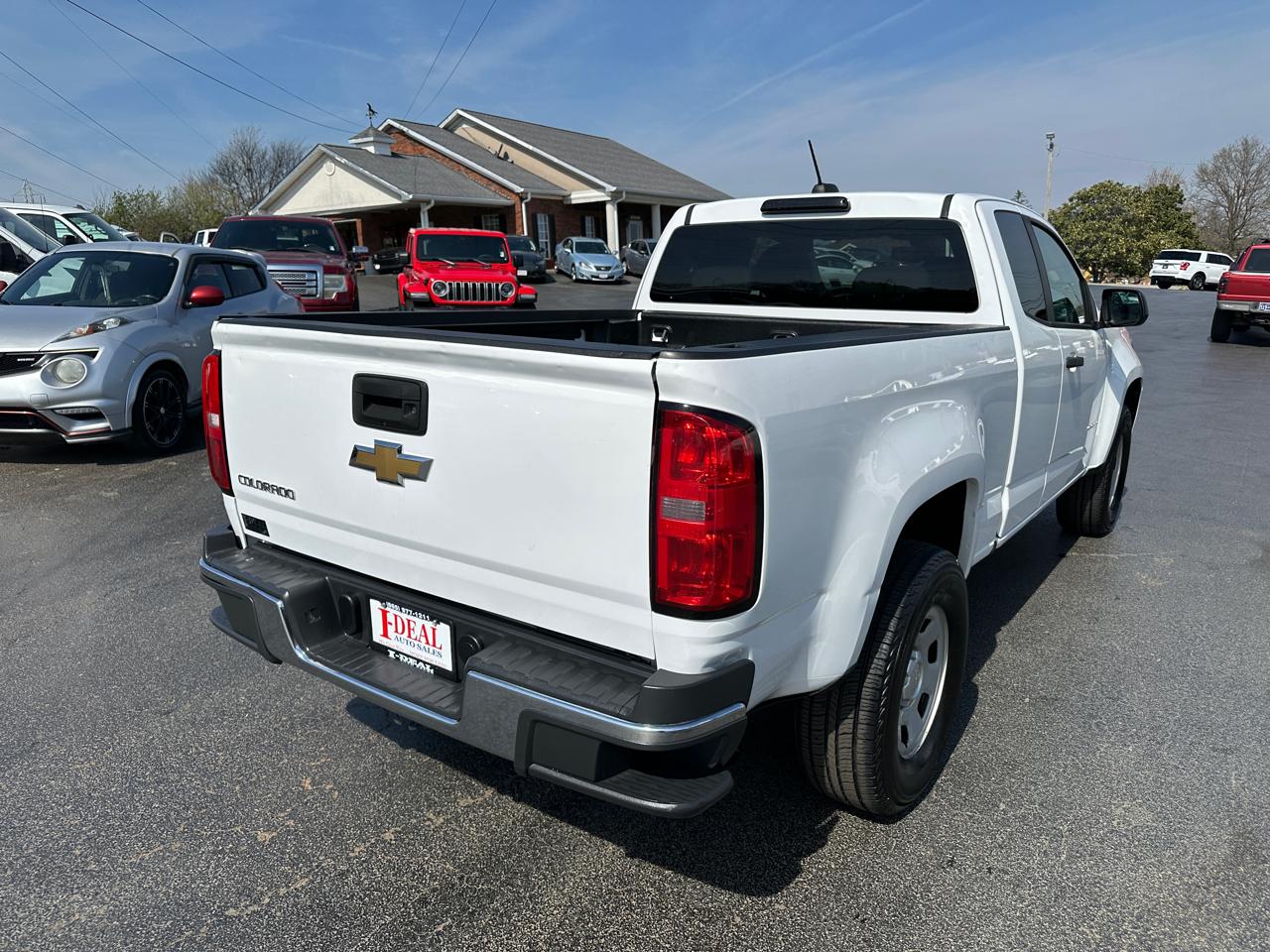 Chevrolet Colorado 2WD Ext Cab 128.3" WT 2017