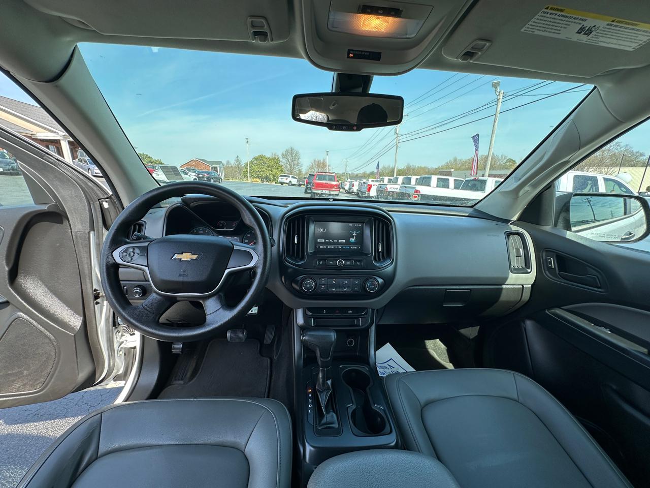 Chevrolet Colorado 2WD Ext Cab 128.3" WT 2017