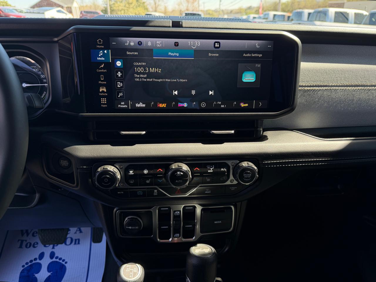 Jeep Wrangler 4xe Sahara 4x4 2025