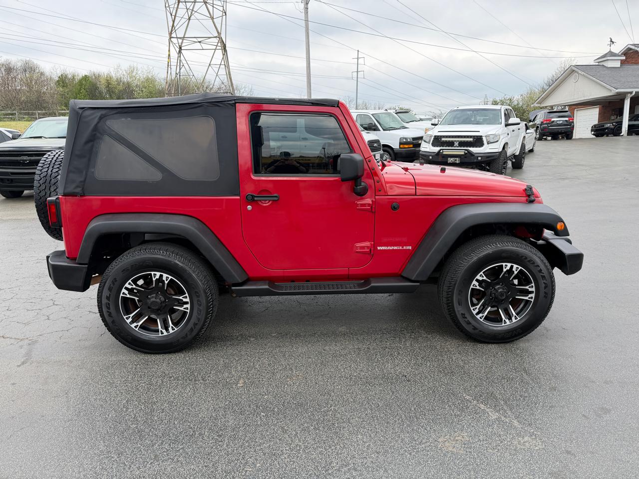 Jeep Wrangler 4WD 2dr Sport 2011