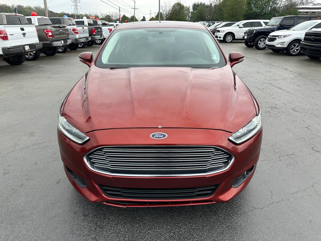 Ford Fusion 4dr Sdn SE FWD 2014