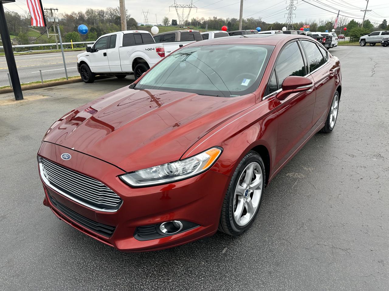 Ford Fusion 4dr Sdn SE FWD 2014