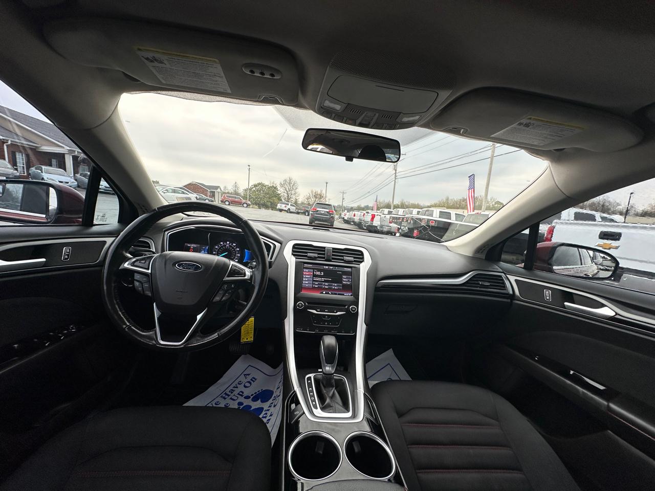 Ford Fusion 4dr Sdn SE FWD 2014