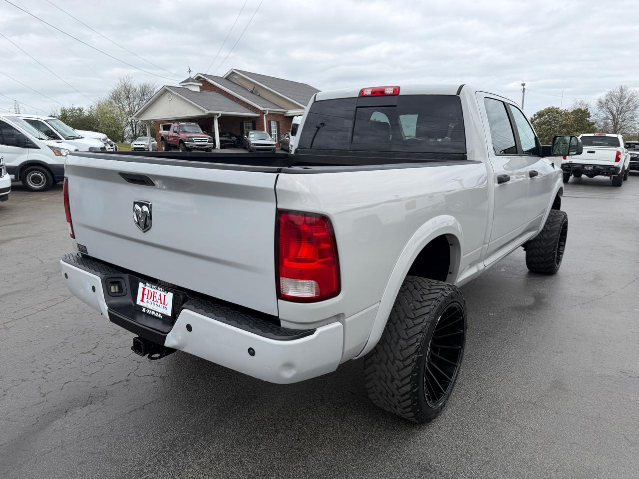 RAM 2500 4WD Crew Cab 149" Outdoorsman 2016