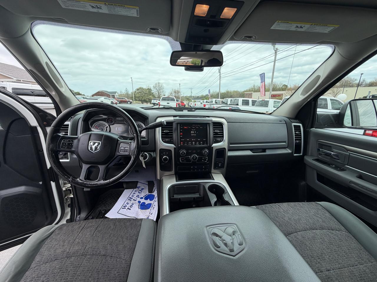 RAM 2500 4WD Crew Cab 149" Outdoorsman 2016