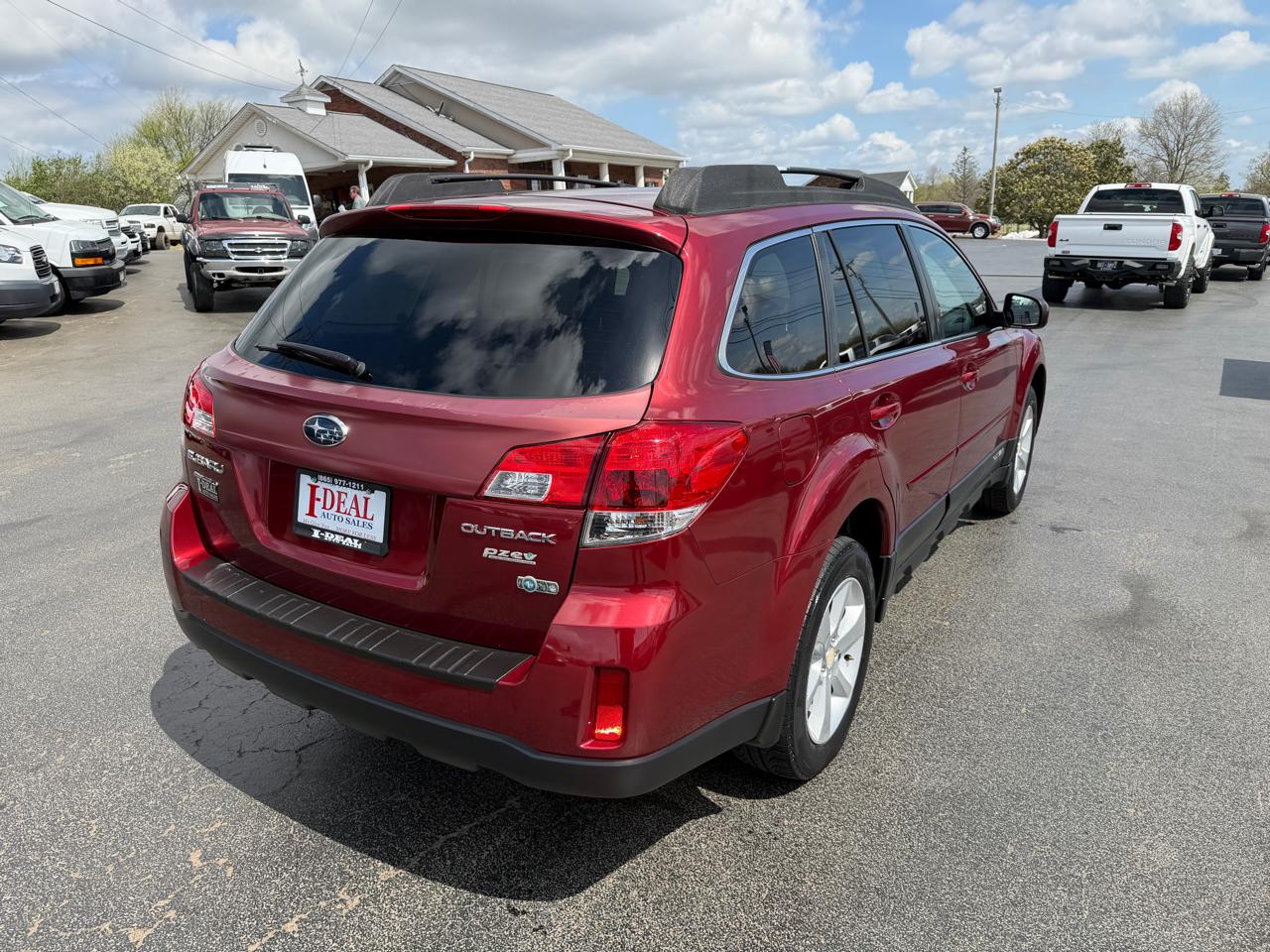 Subaru Outback 4dr Wgn H4 Auto 2.5i Premium 2013