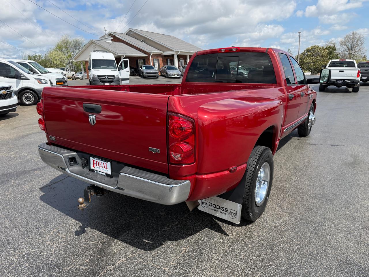 Dodge Ram 3500 2WD Quad Cab 160.5" DRW Laramie 2007
