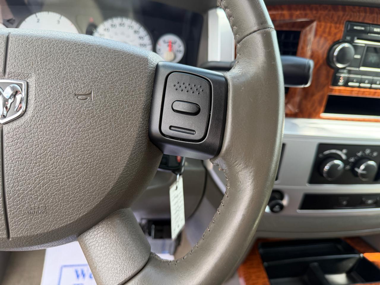 Dodge Ram 3500 2WD Quad Cab 160.5" DRW Laramie 2007