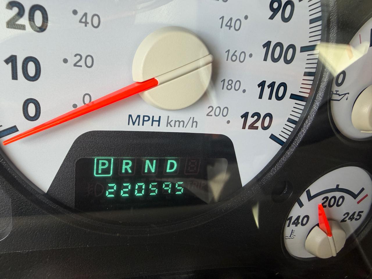 Dodge Ram 3500 2WD Quad Cab 160.5" DRW Laramie 2007