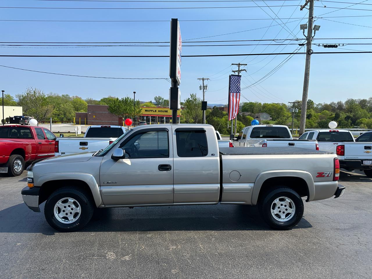 2000 Chevrolet Silverado 1500 3dr Ext Cab 143.5" WB 4WD LS