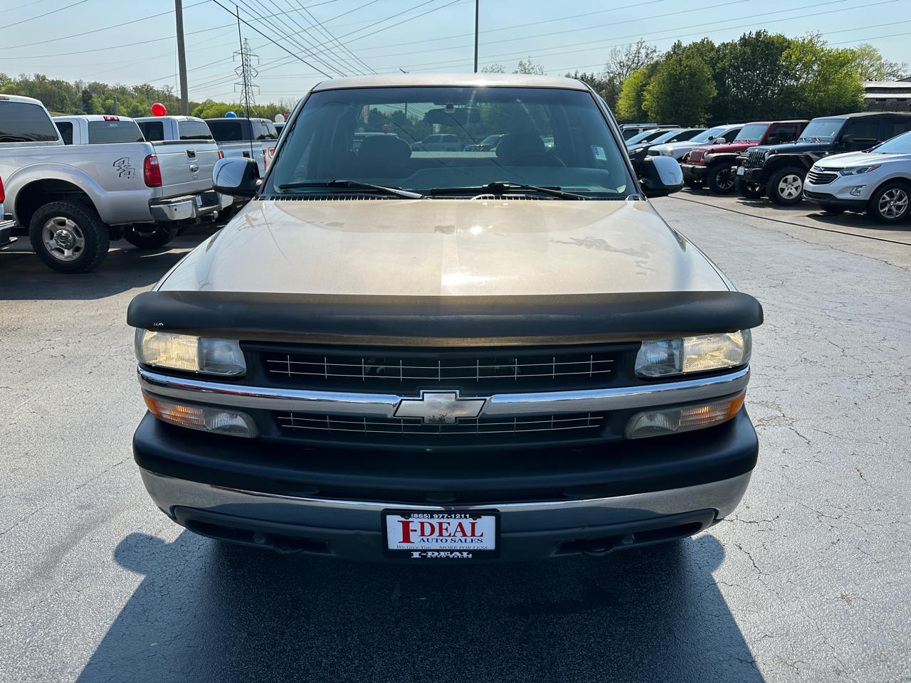 Chevrolet Silverado 1500 3dr Ext Cab 143.5" WB 4WD LS 2000