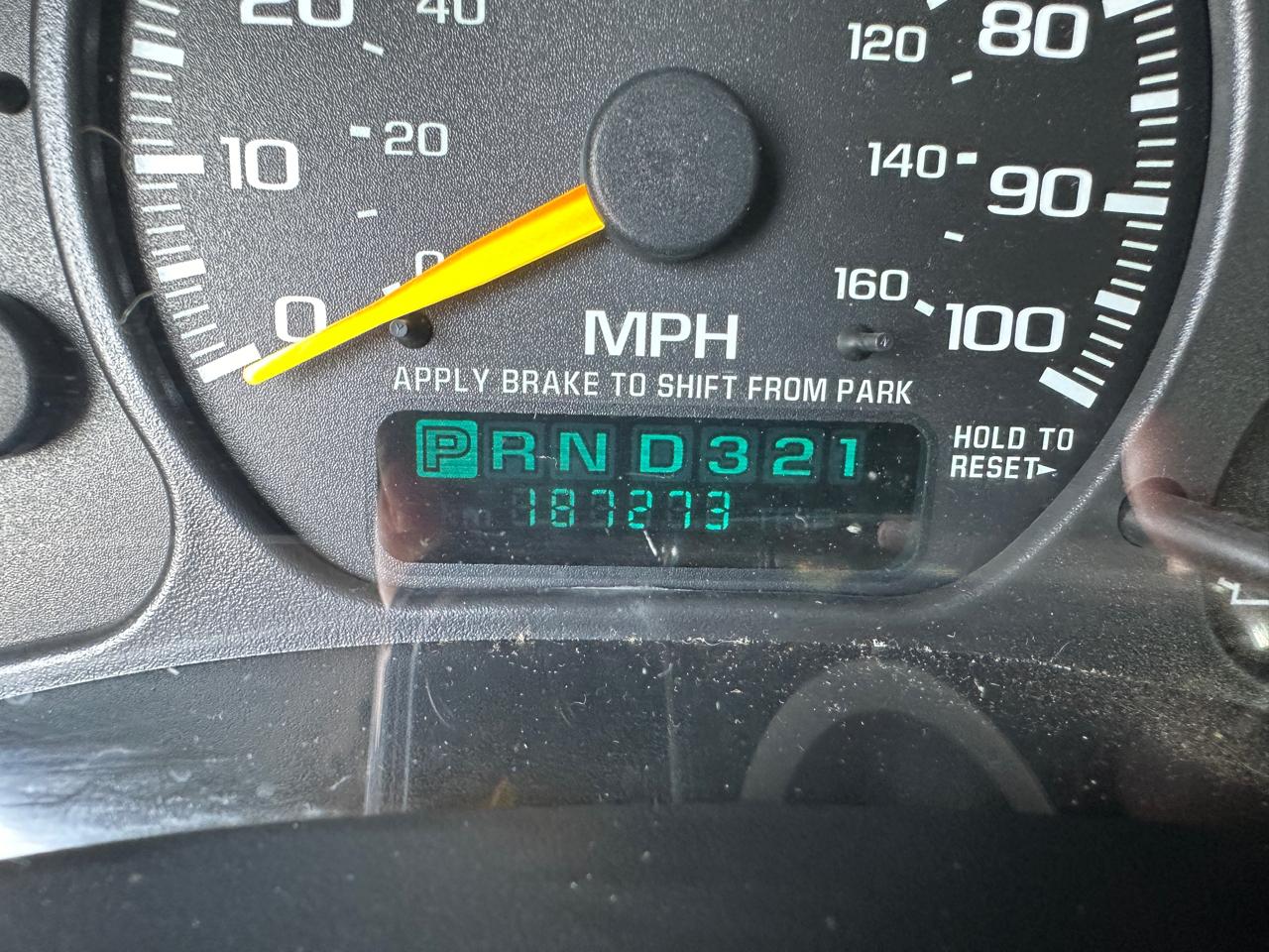 Chevrolet Silverado 1500 3dr Ext Cab 143.5" WB 4WD LS 2000