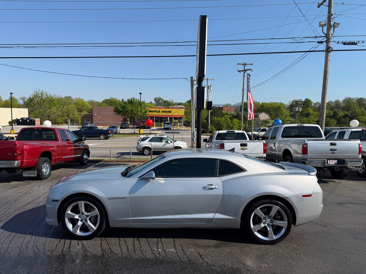 Chevrolet Camaro 2dr Cpe 2SS 2010