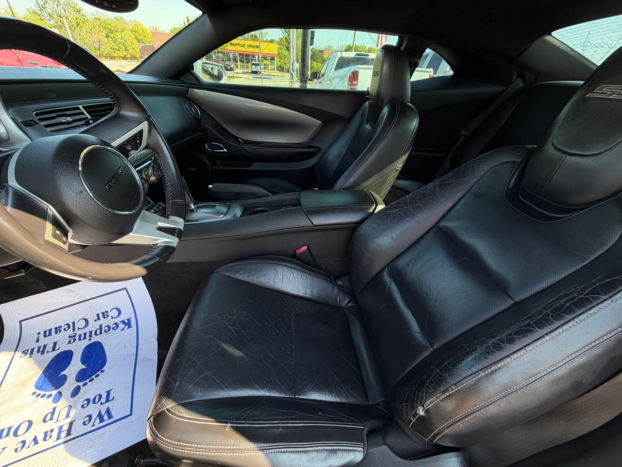 Chevrolet Camaro 2dr Cpe 2SS 2010