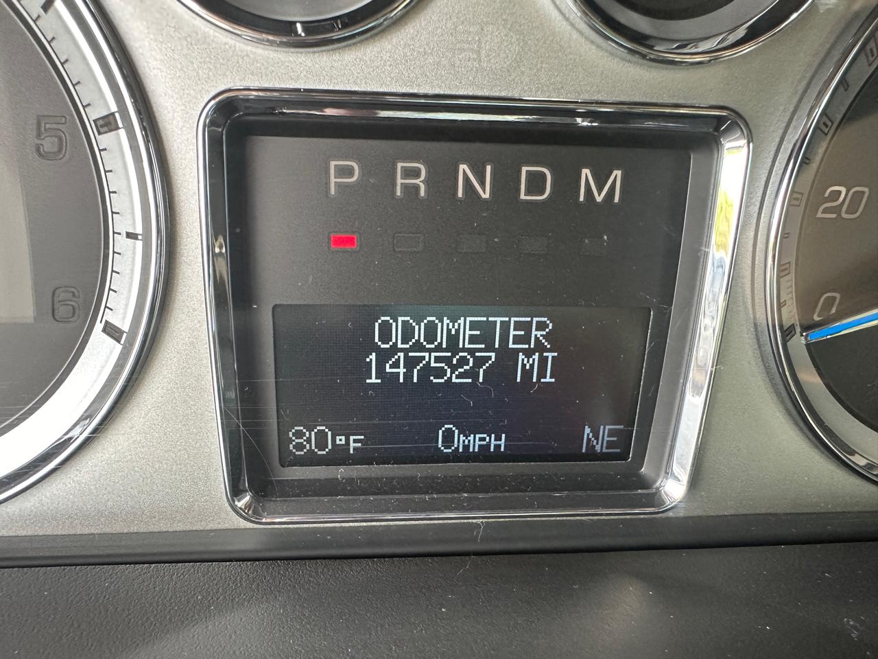 Cadillac Escalade AWD 4dr 2009