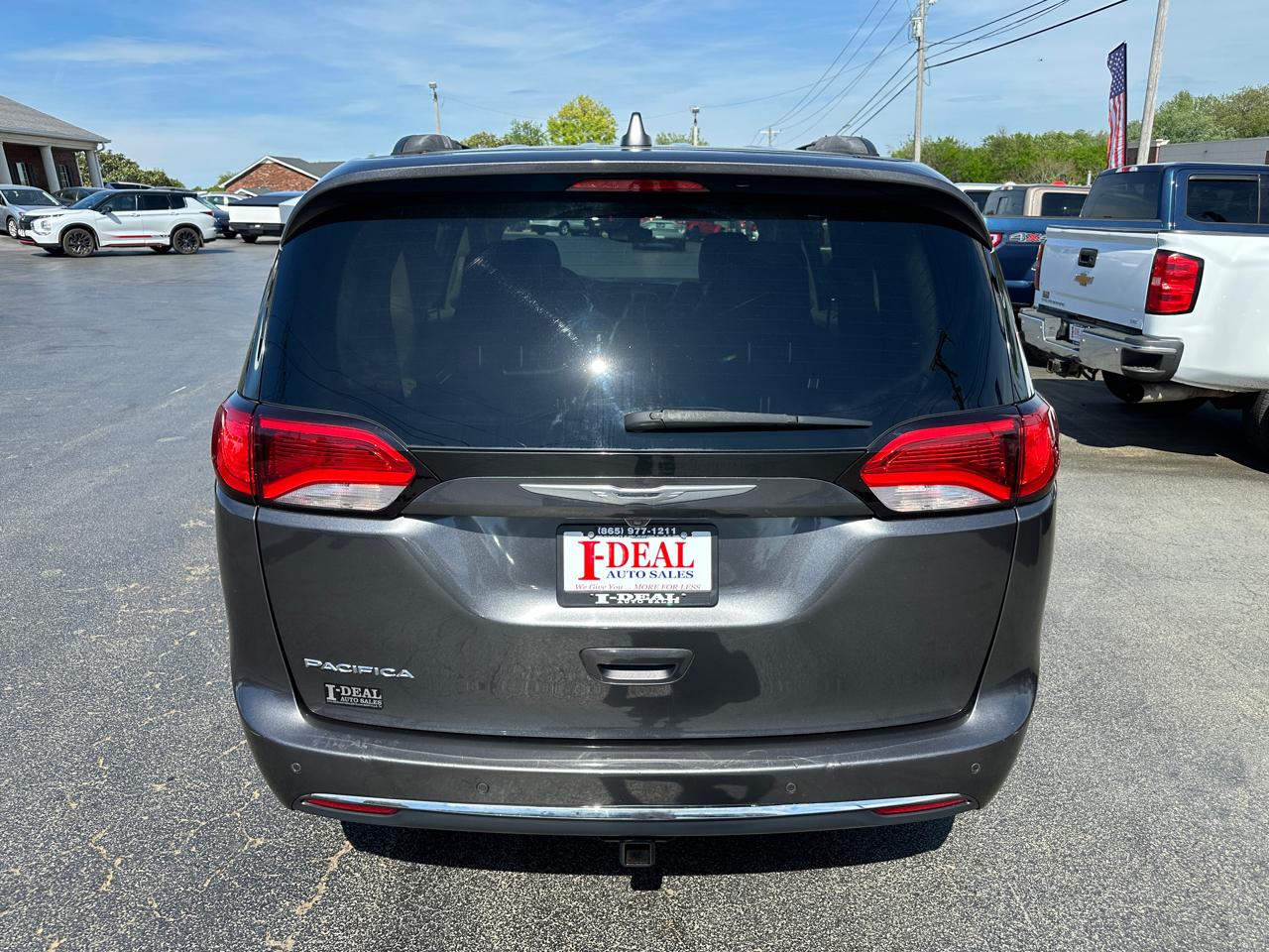 Chrysler Pacifica Touring-L FWD 2017