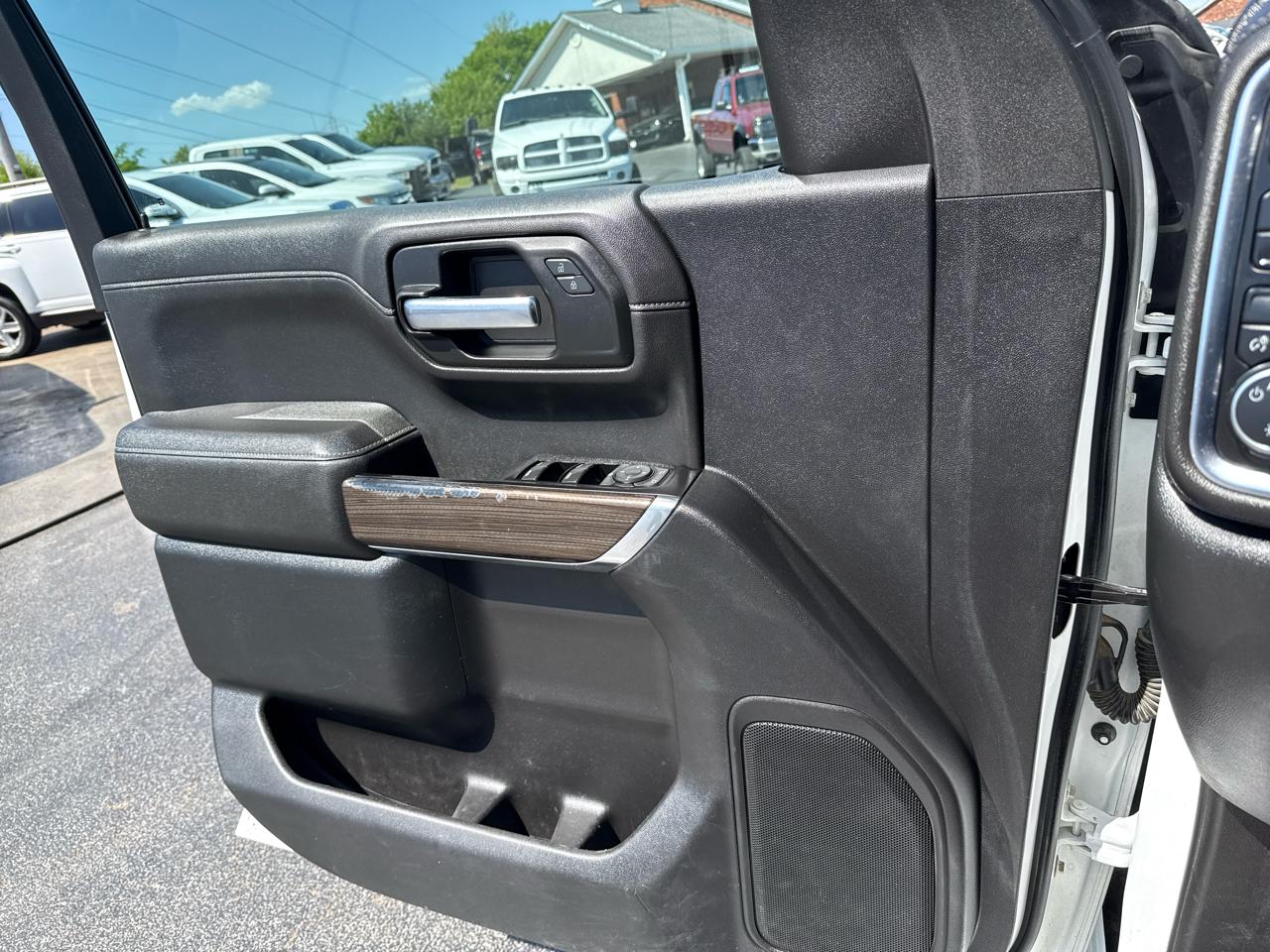 Chevrolet Silverado 1500 4WD Crew Cab 157" LT 2019