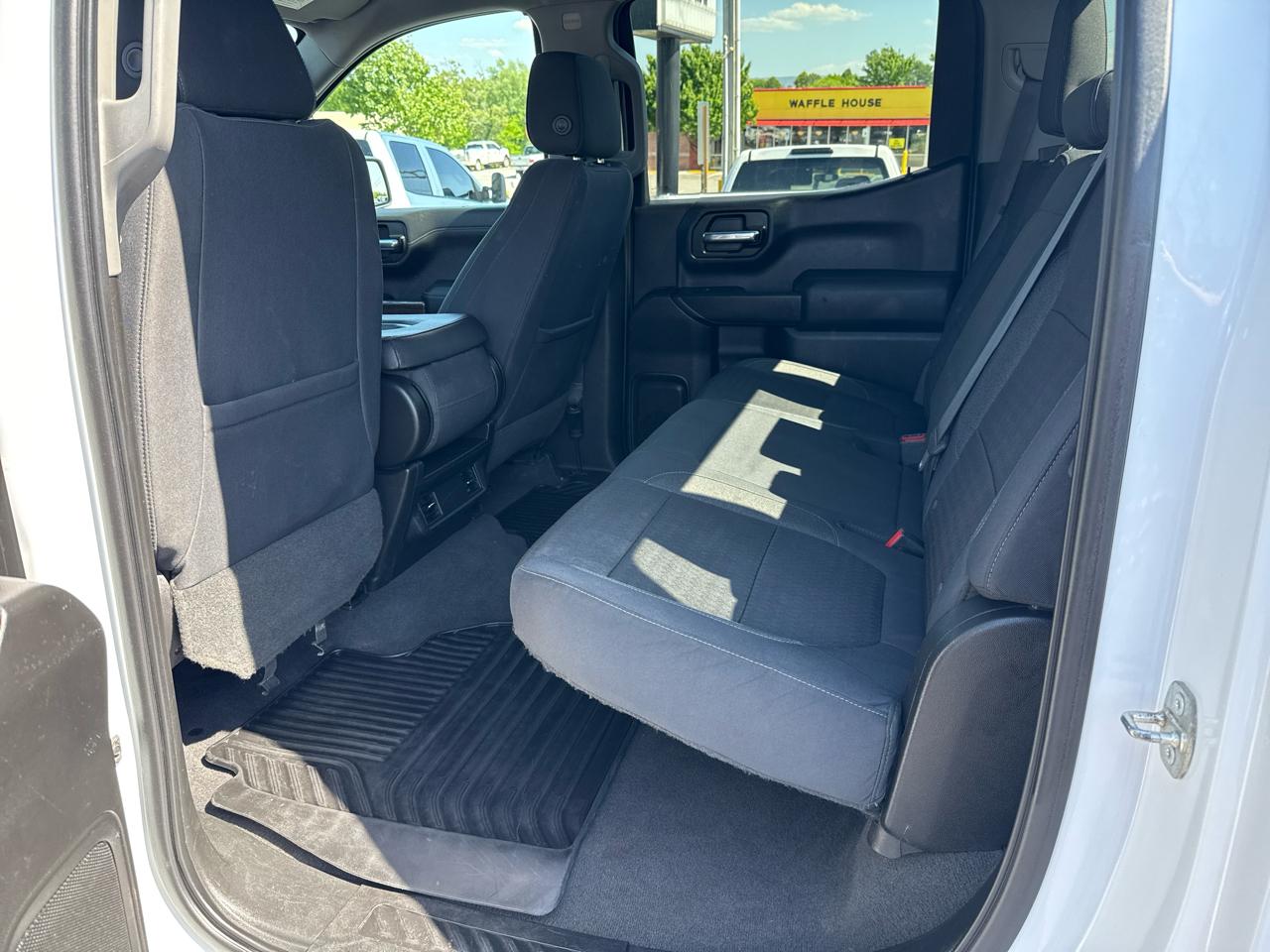 Chevrolet Silverado 1500 4WD Crew Cab 157" LT 2019