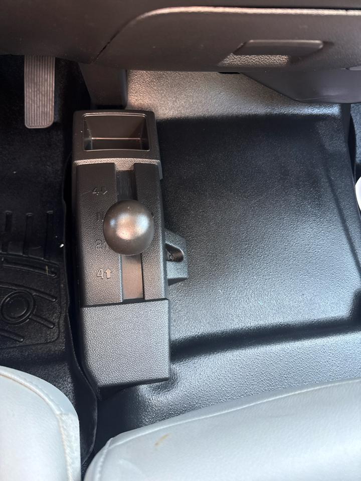 Chevrolet Silverado 1500 4WD Double Cab 143.5" Work Truck 2018