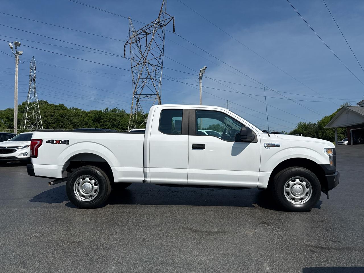 Ford F-150 Lariat 4WD SuperCab 8' Box 2017