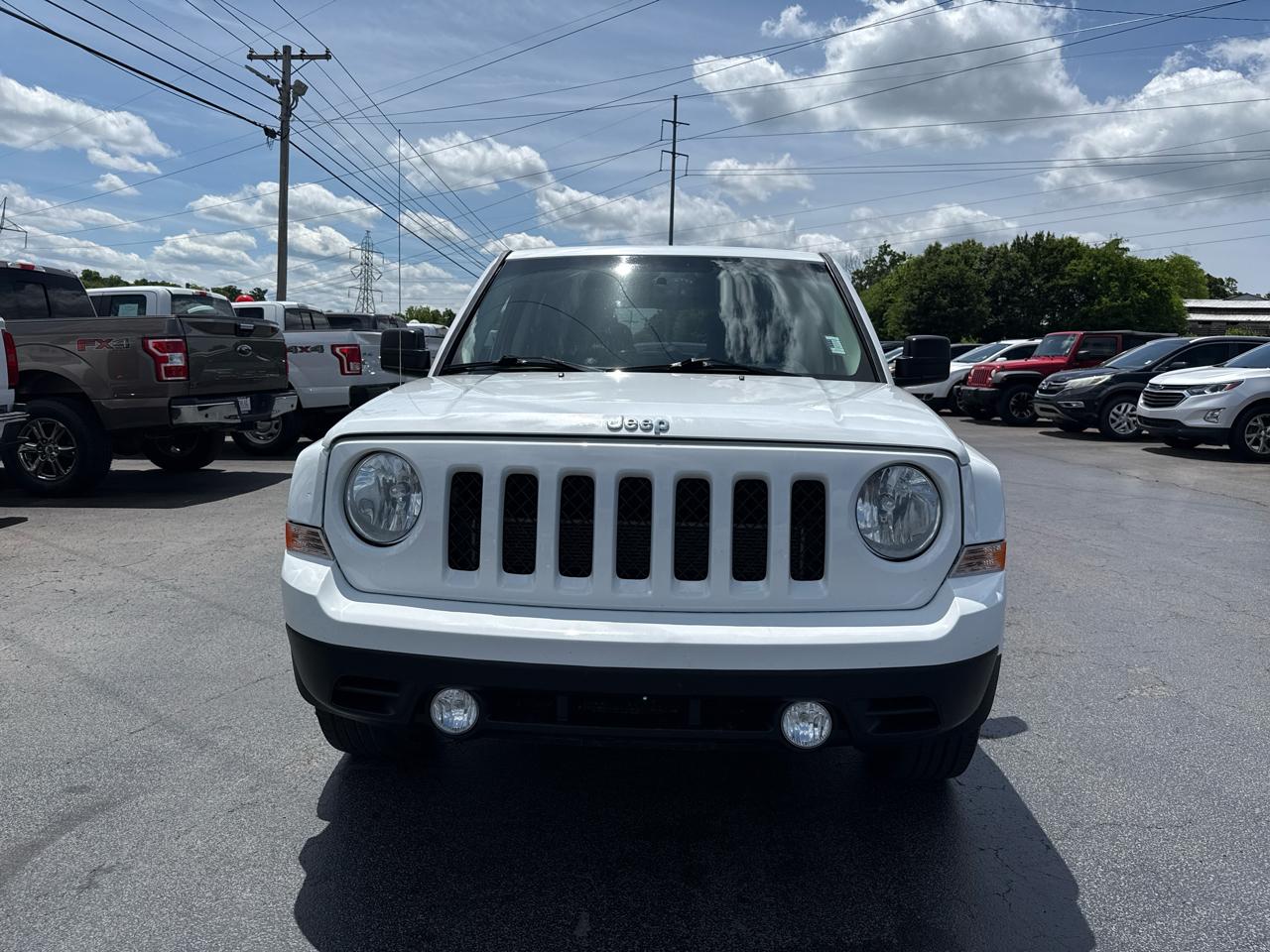 Jeep Patriot FWD 4dr Latitude 2016