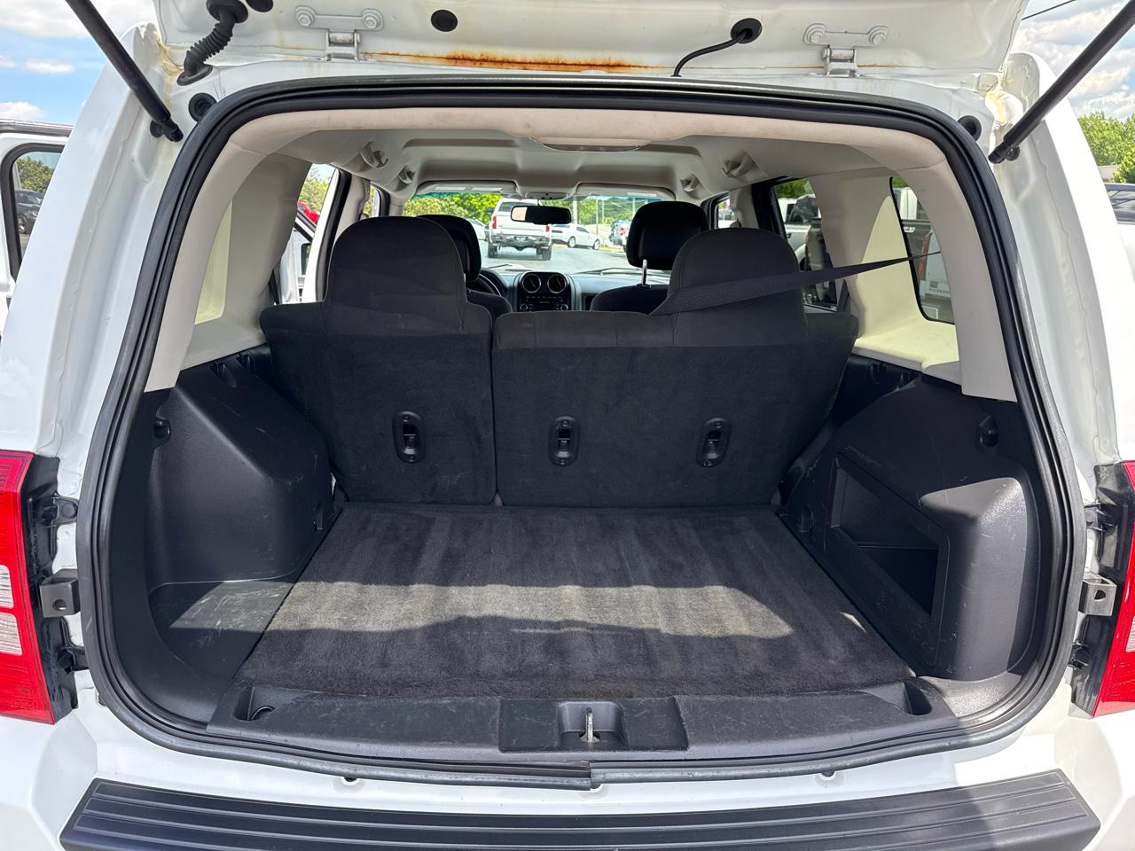 Jeep Patriot FWD 4dr Latitude 2016