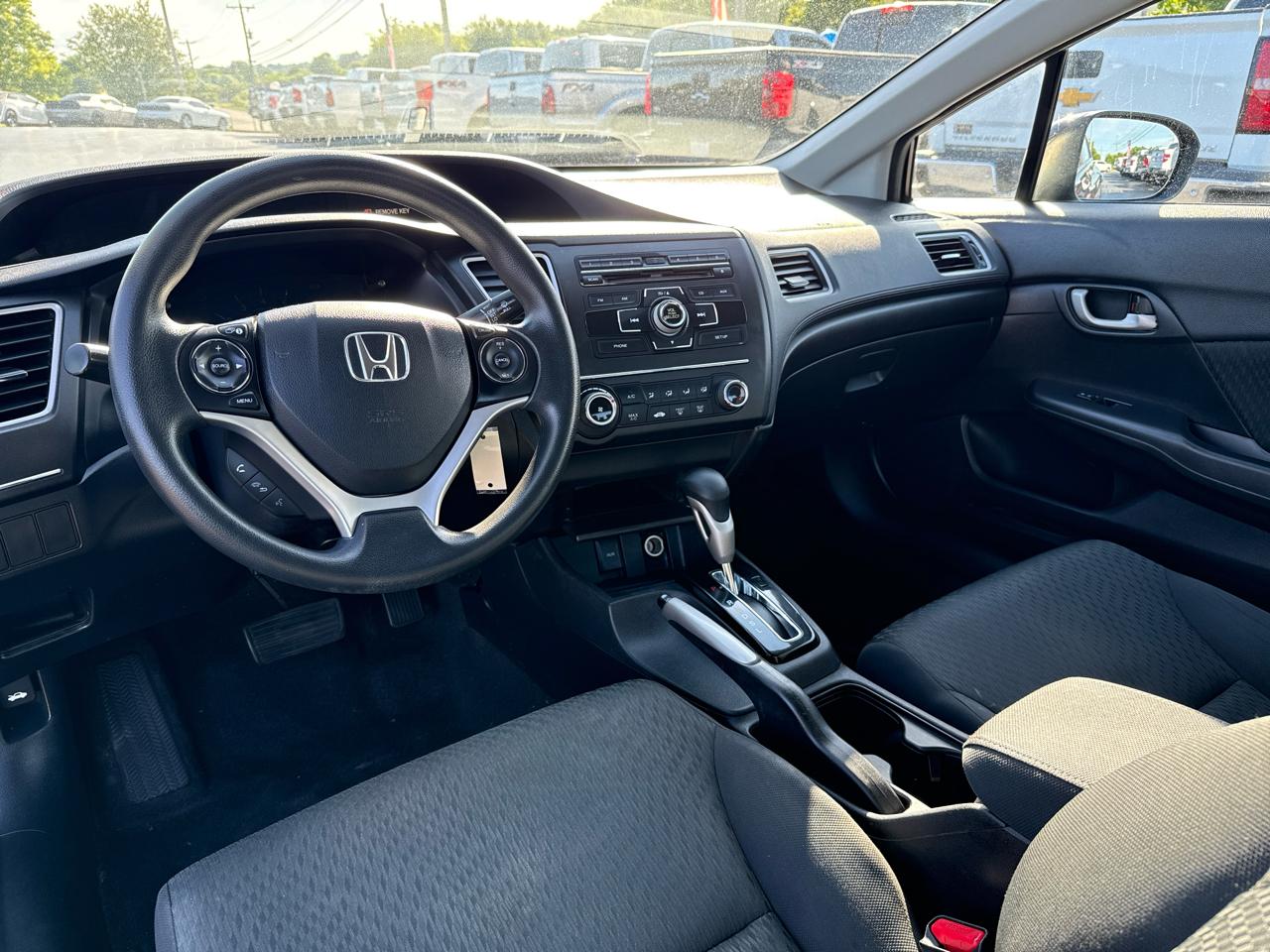 Honda Civic Sedan 4dr CVT LX 2015