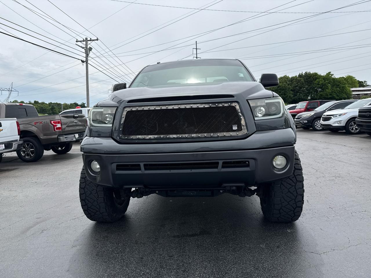 Toyota Tundra 4WD Truck Double Cab 5.7L FFV V8 6-Spd AT (Natl) 2012