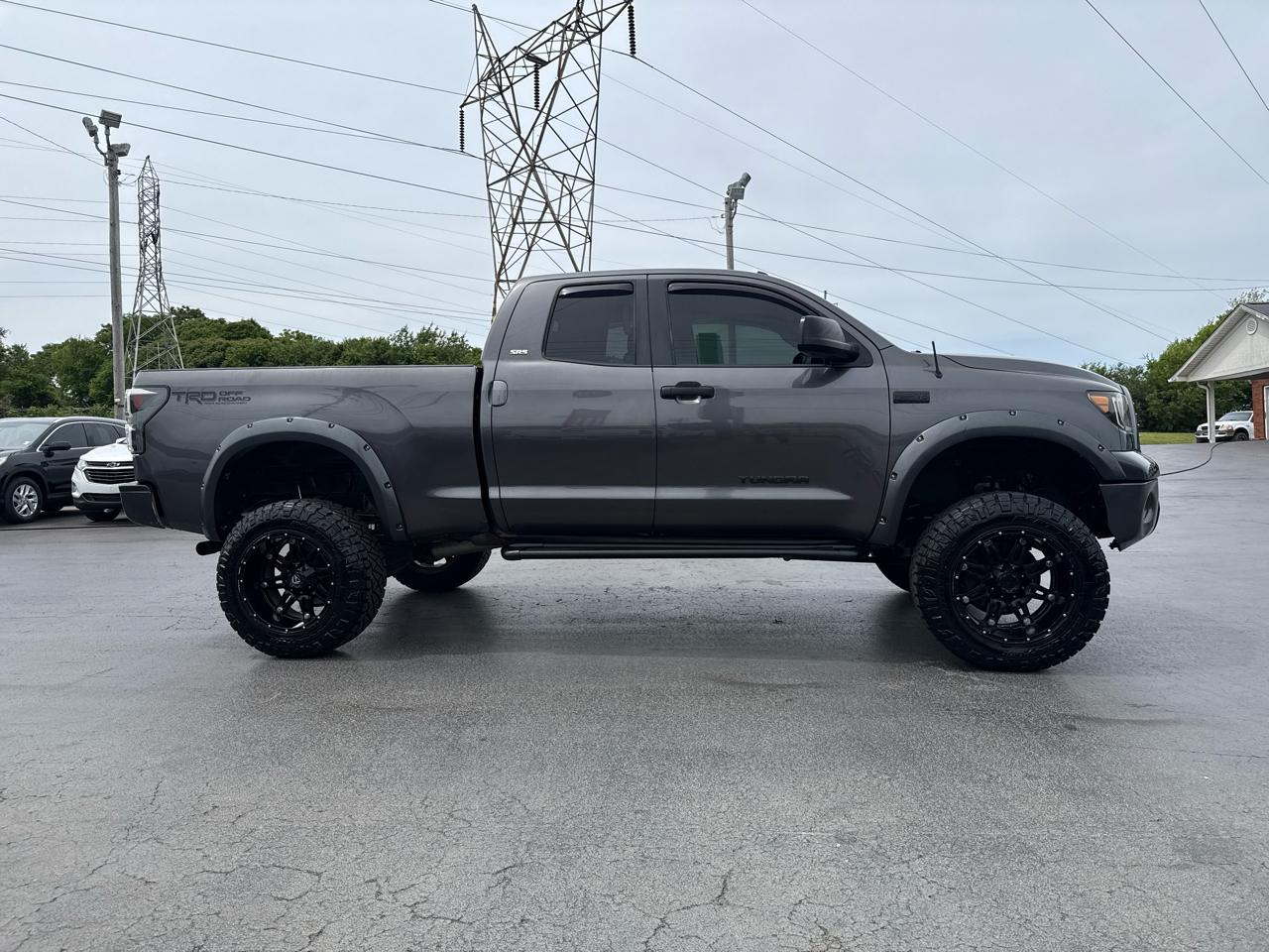 Toyota Tundra 4WD Truck Double Cab 5.7L FFV V8 6-Spd AT (Natl) 2012