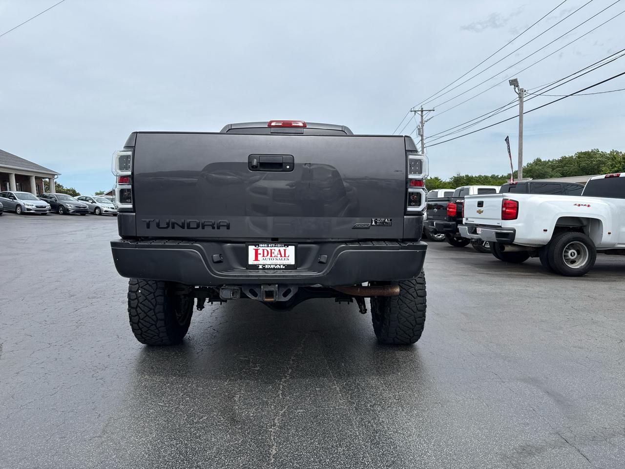 Toyota Tundra 4WD Truck Double Cab 5.7L FFV V8 6-Spd AT (Natl) 2012