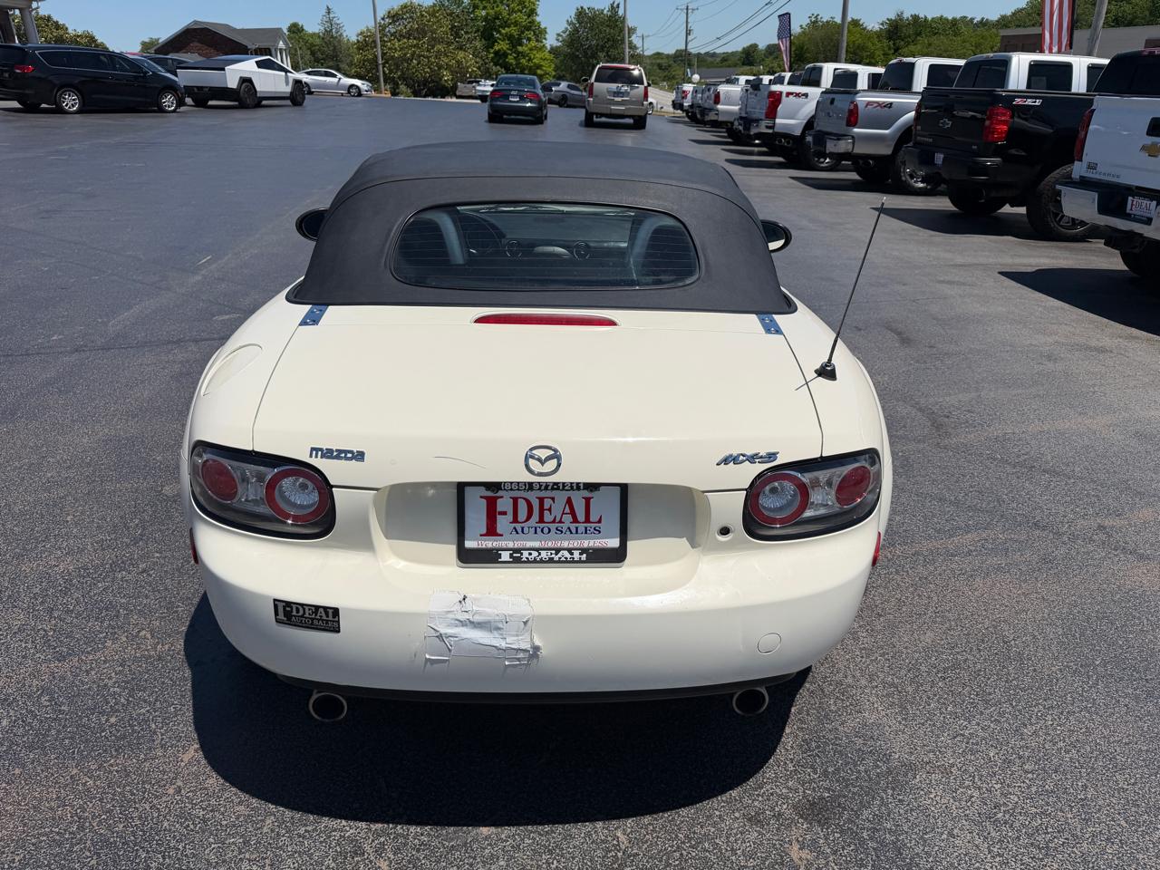 Mazda MX-5 Miata 2dr Conv Touring Auto 2006