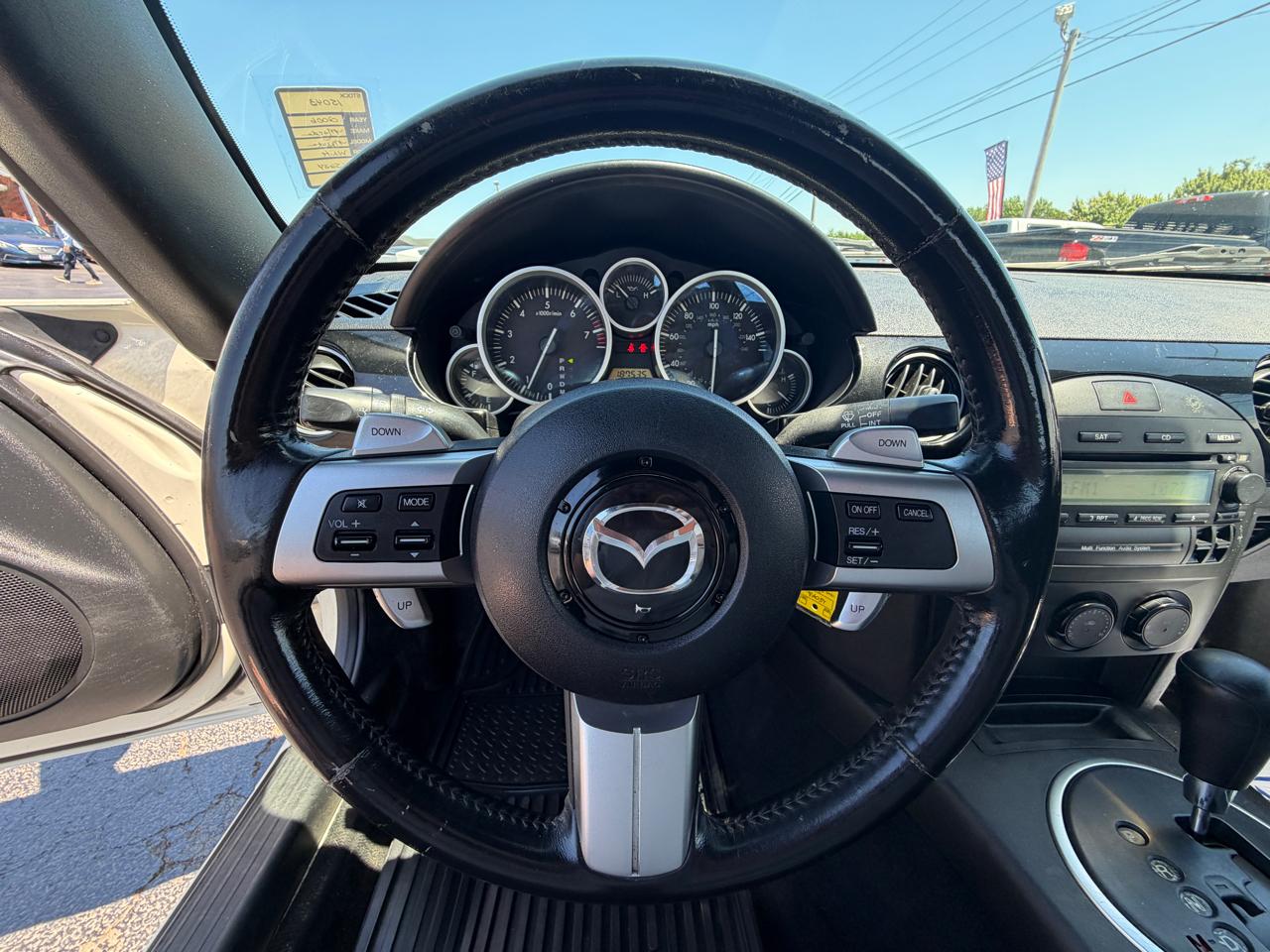 Mazda MX-5 Miata 2dr Conv Touring Auto 2006