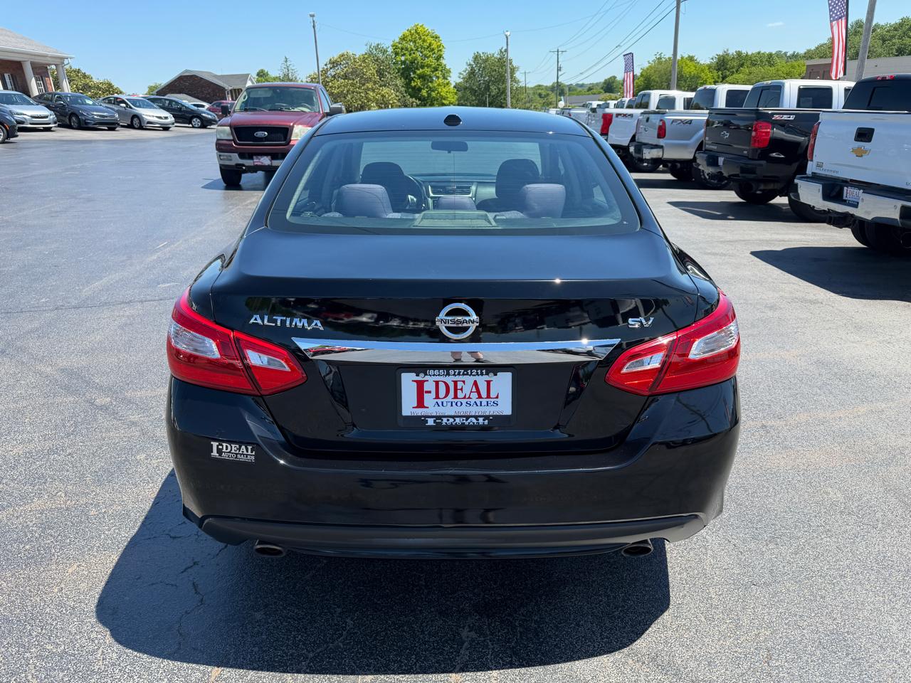 Nissan Altima 2.5 SV Sedan 2017