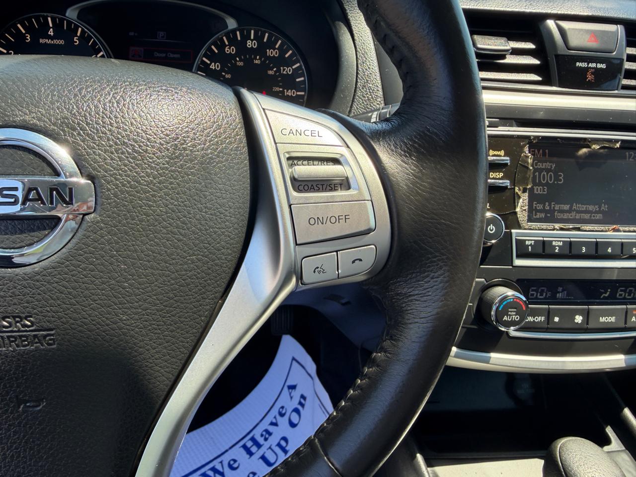 Nissan Altima 2.5 SV Sedan 2017